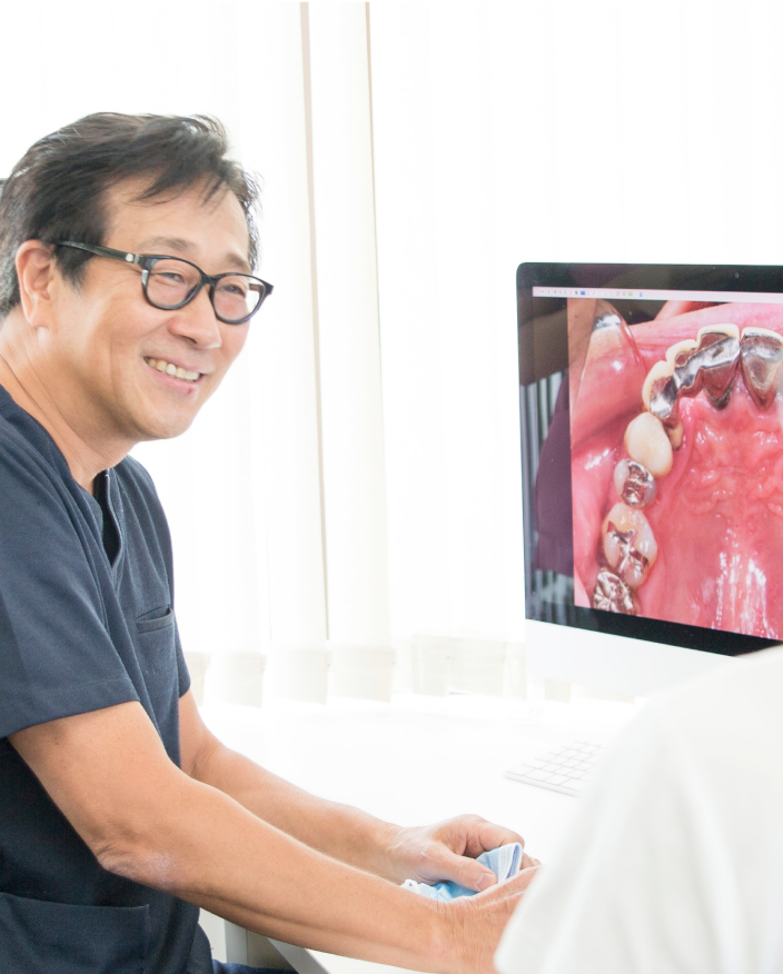 Doctor talking with a patient