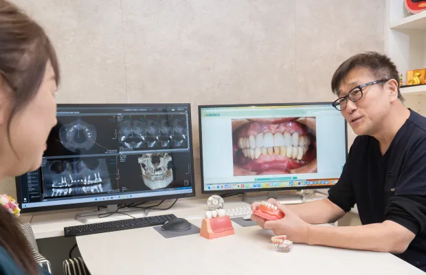 口腔内写真をみながらのカウンセリング